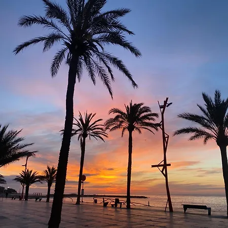 Loft Junto Al Mar Апартаменты *